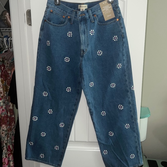 SOLD OUT Madewell perfect vintage wide leg crop. Size 30. Inseam 25.5” - Picture 4 of 4